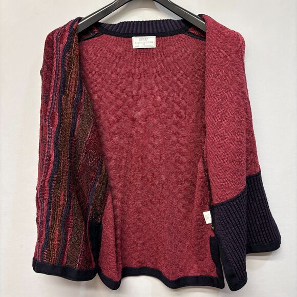 Coogi Australia Women Cardigan Sweater Cable 3D Knit Size Medium Artsy D011 -11 - Picture 10 of 16